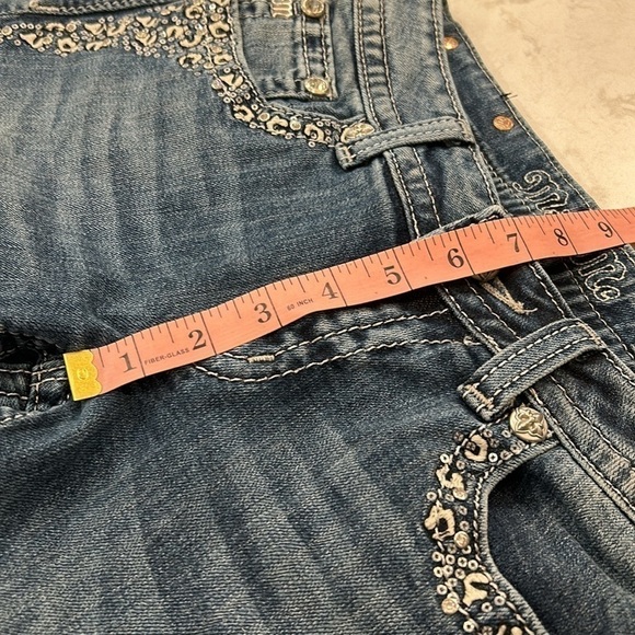 Miss Me Embellished Cuffed Capri Women’s Jeans Size 27 - Picture 12 of 16